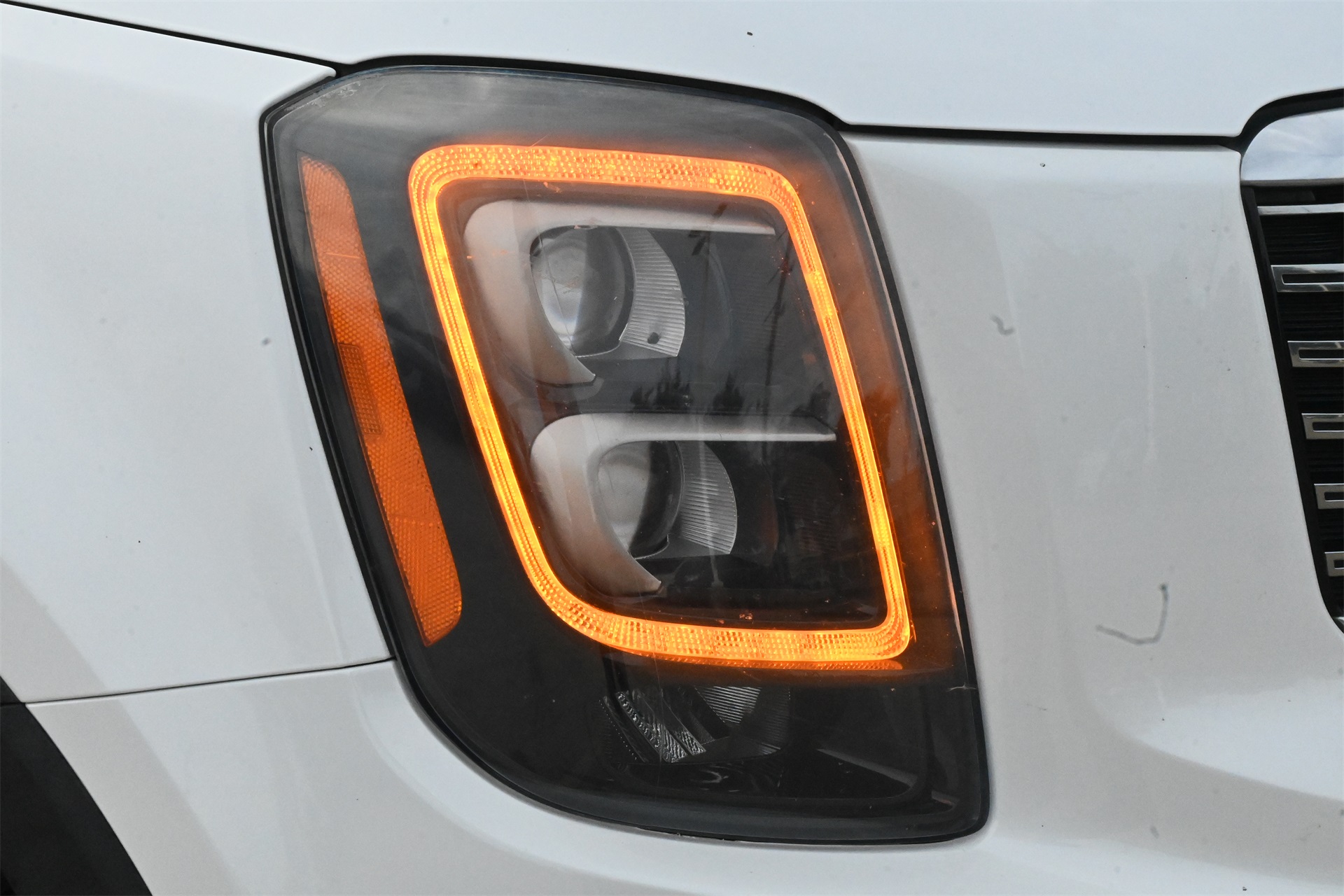 2021 Kia Telluride EX White at Shottenkirk Kia Fort Bend