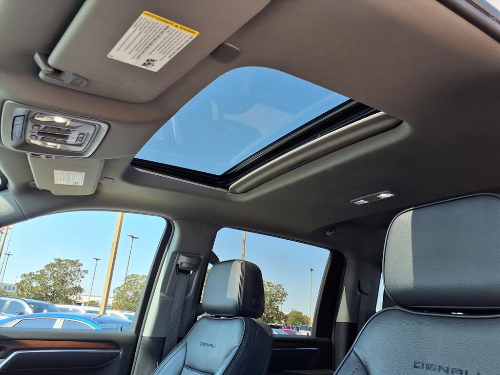 2024 GMC Sierra 3500HD Denali - 9
