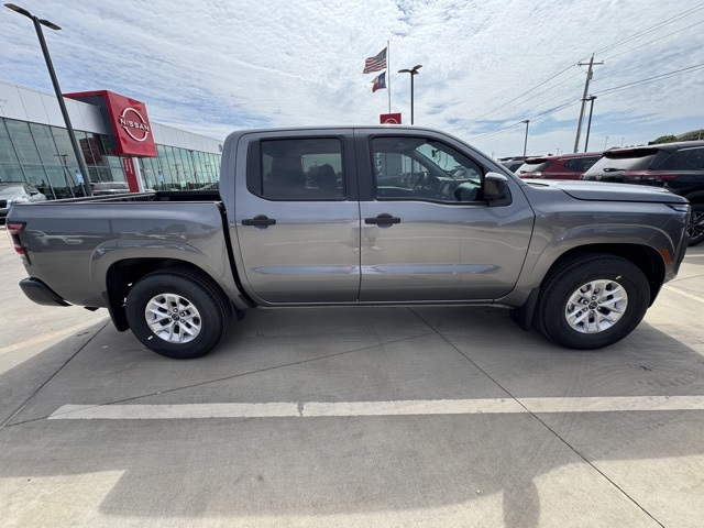 2026 Nissan Frontier S photo 6