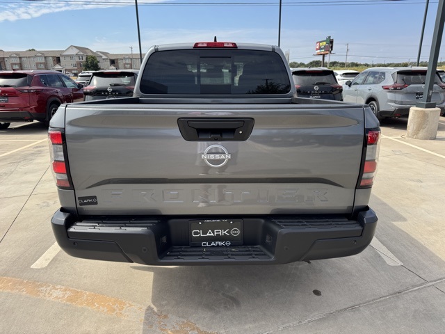 2026 Nissan Frontier S photo 8
