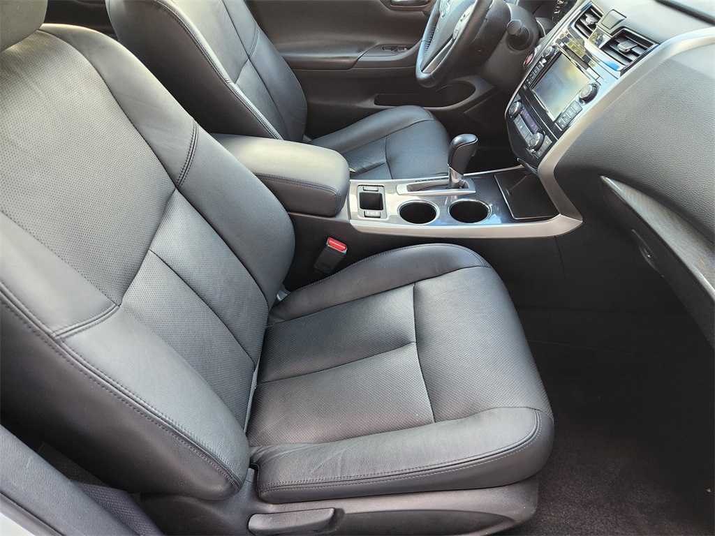 2014 Nissan Altima 2.5 SL White at DeMontrond Automotive Group