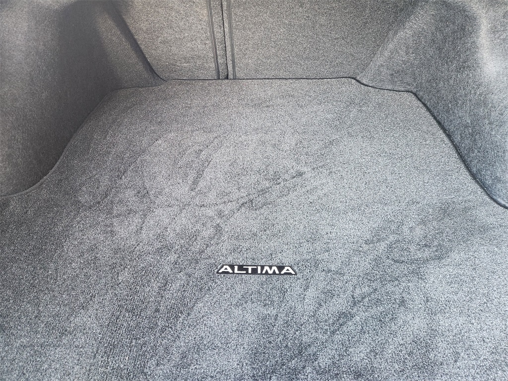 2014 Nissan Altima 2.5 SL White at DeMontrond Automotive Group