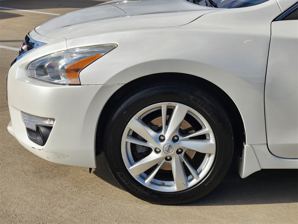 2014 Nissan Altima 2.5 SL White at DeMontrond Automotive Group