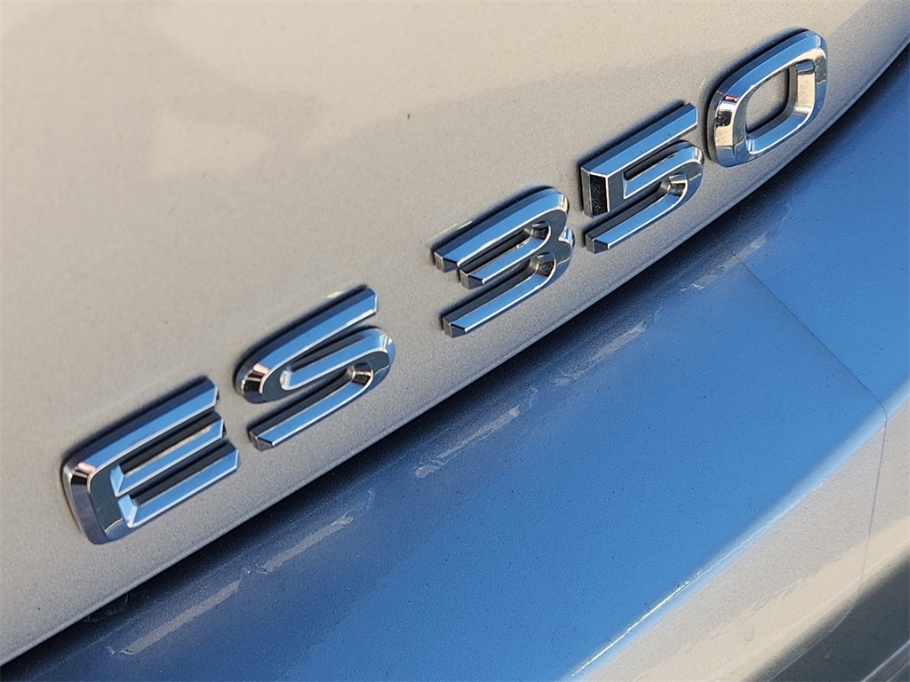 2023 Lexus ES  Silver at Ultimate Motorsports