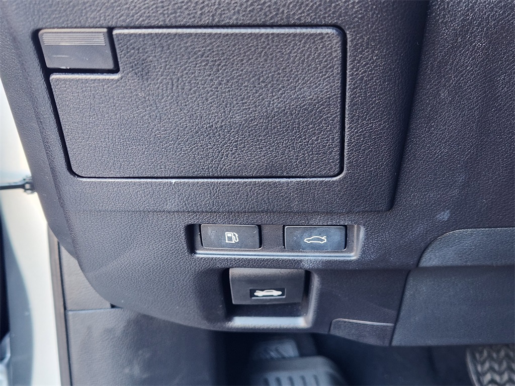 2023 Lexus ES  Silver at Ultimate Motorsports