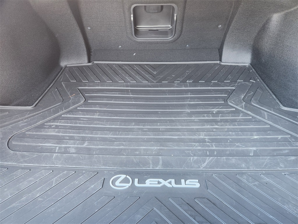 2023 Lexus ES  Silver at Ultimate Motorsports