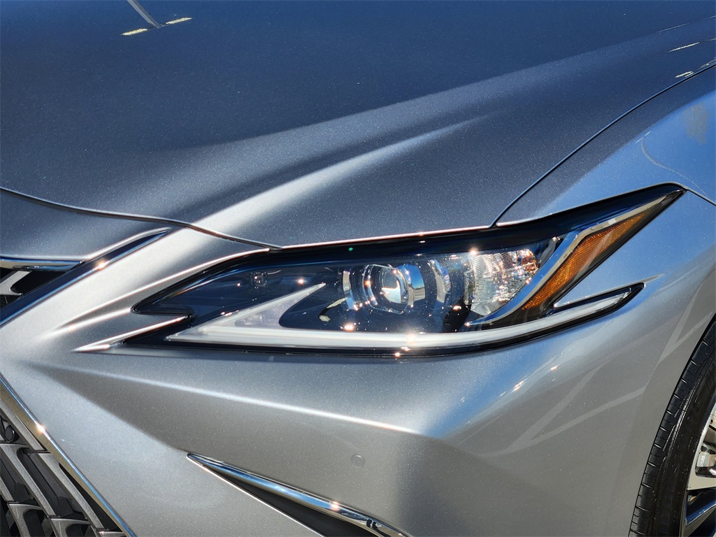 2023 Lexus ES  Silver at Ultimate Motorsports