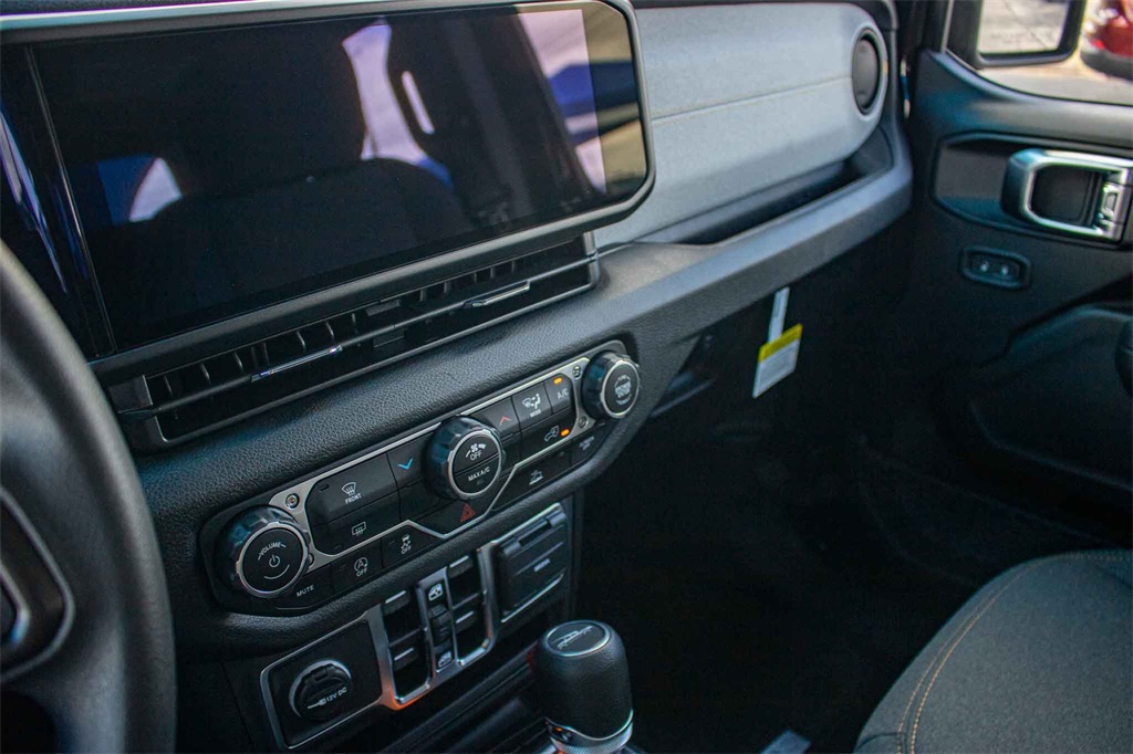 New Car 2025 Jeep Gladiator  Sport For Sale Under $40,000 In San Marcos, Texas