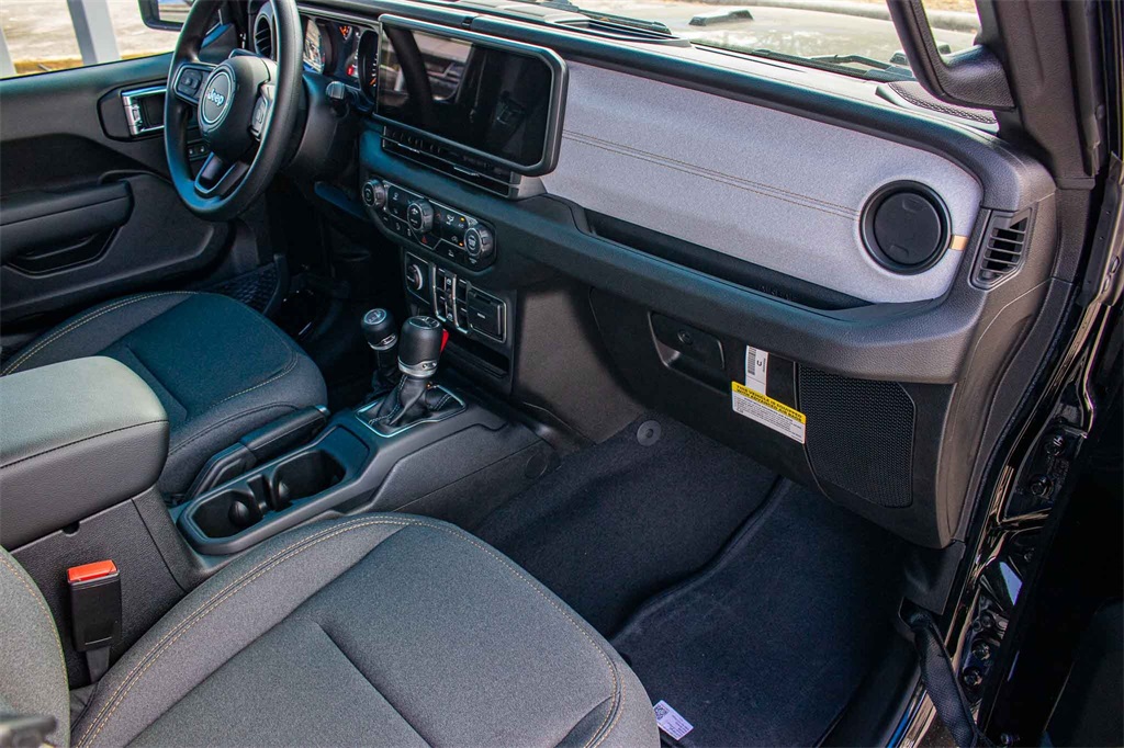 New Car 2025 Jeep Gladiator  Sport For Sale Under $40,000 In San Marcos, Texas