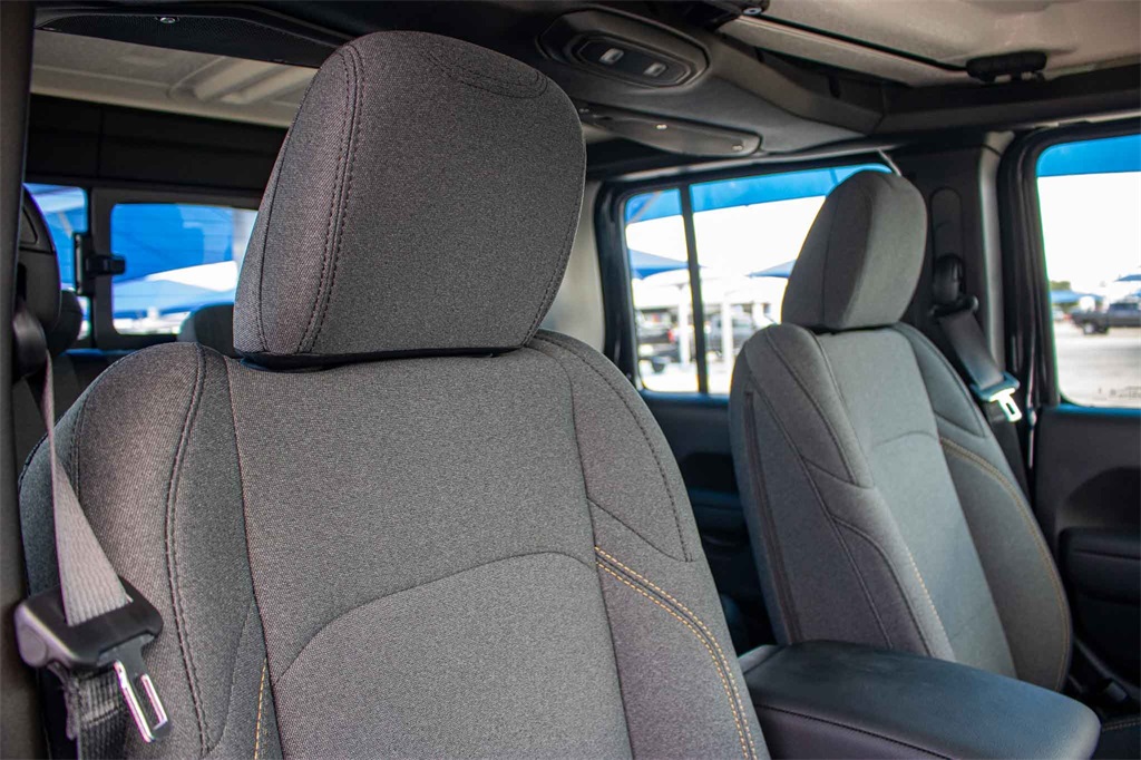 New Car 2025 Jeep Gladiator  Sport For Sale Under $40,000 In San Marcos, Texas