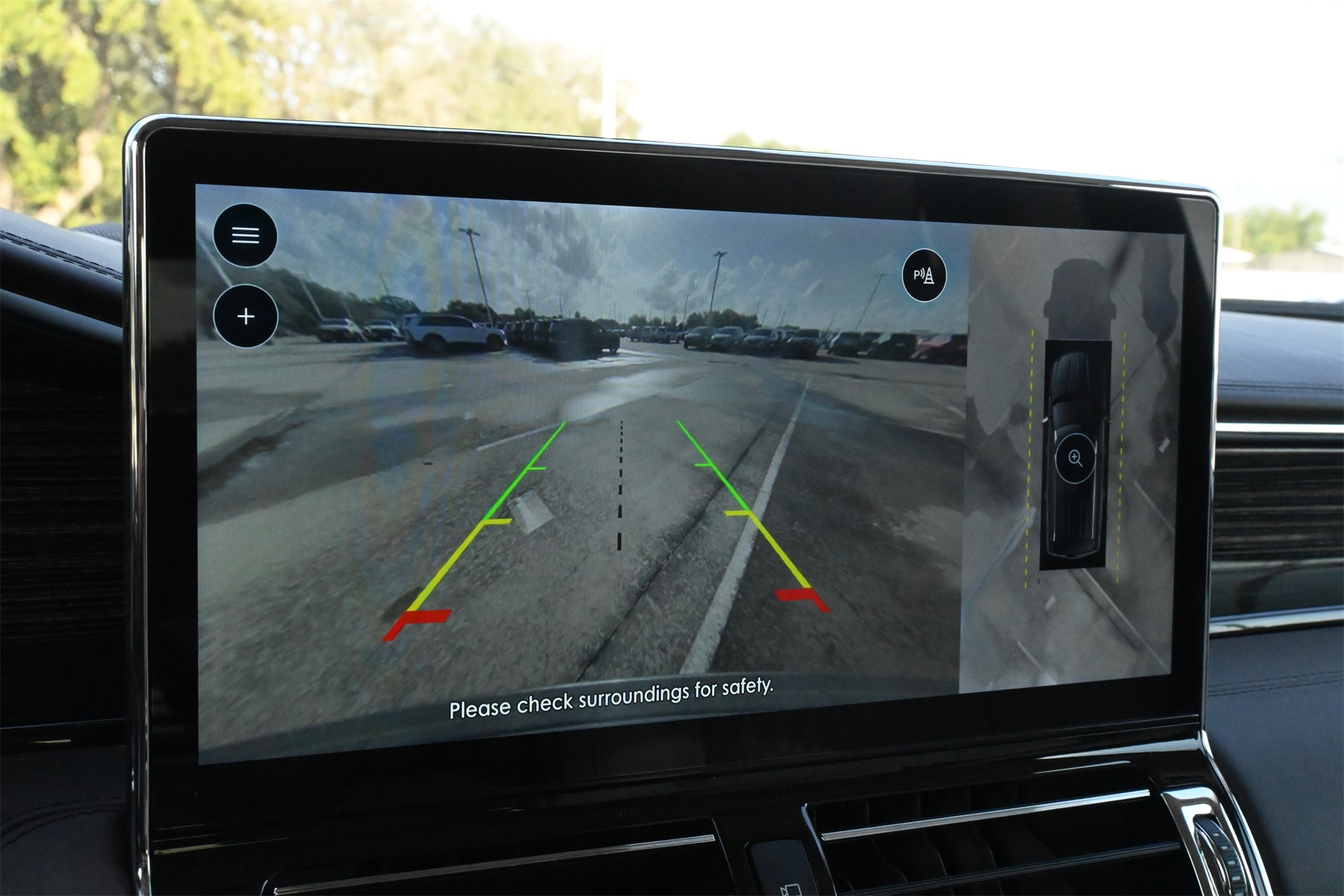 2024 Lincoln Navigator Black Label White at Bayway Cadillac Southwest