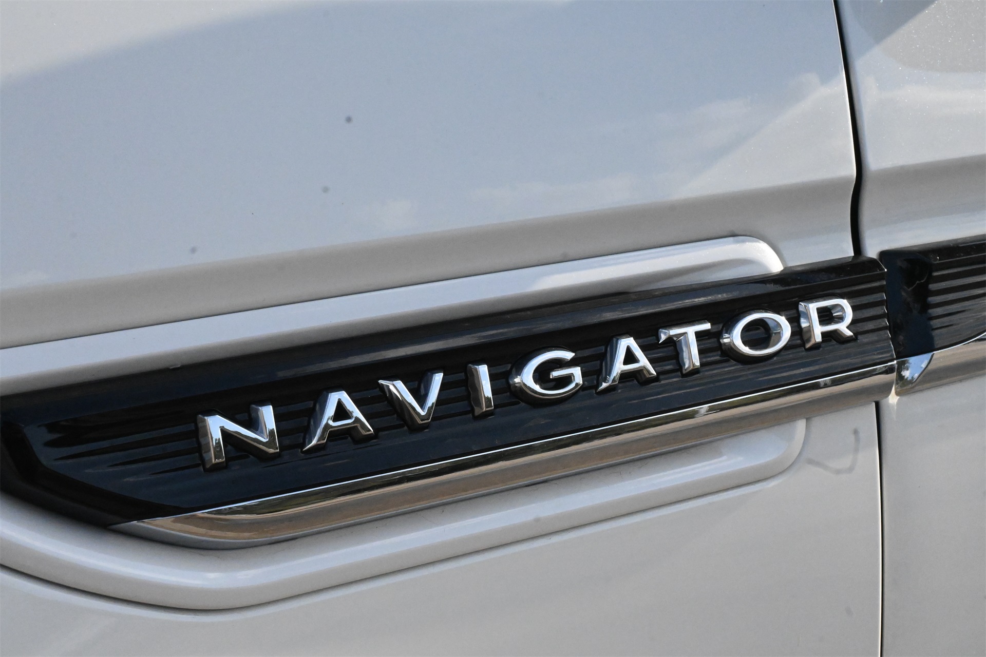 2024 Lincoln Navigator Black Label White at Bayway Cadillac Southwest