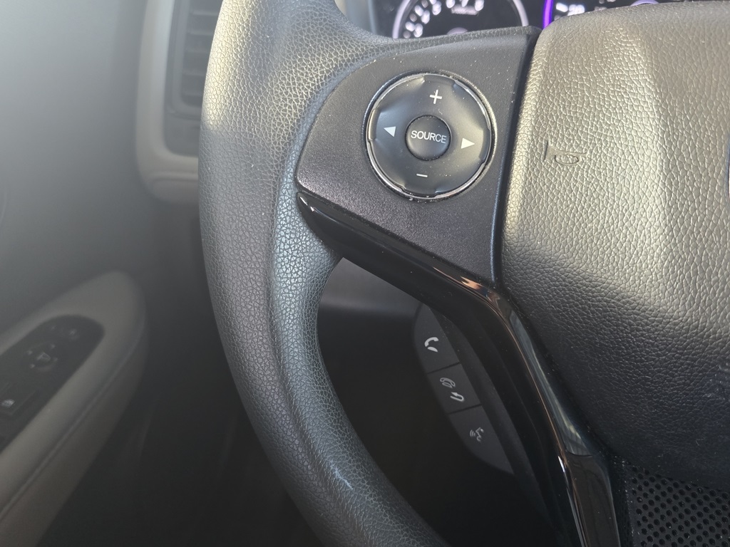 Thumbnail: 2019 Honda HR-V - 15