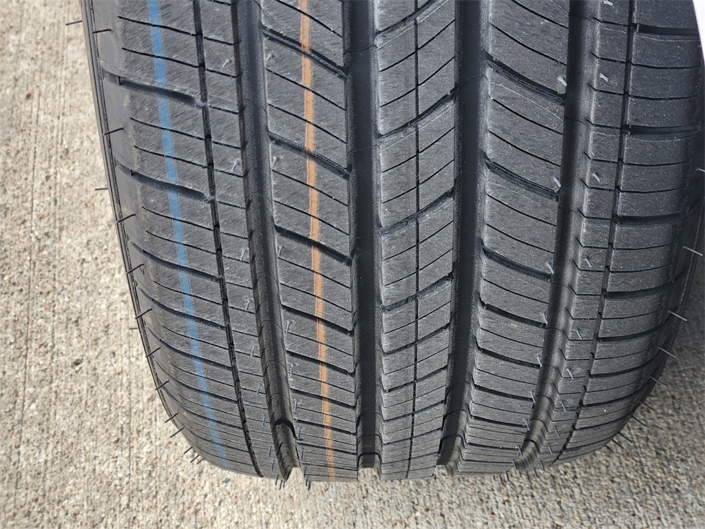 2021 Lexus ES 300h Ultra Luxury White at DeMontrond Ford