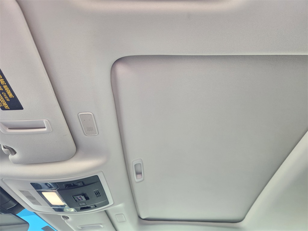 2021 Lexus ES 300h Ultra Luxury White at DeMontrond Ford