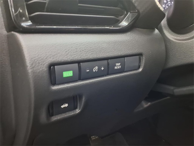 2023 Nissan Sentra SV - 10