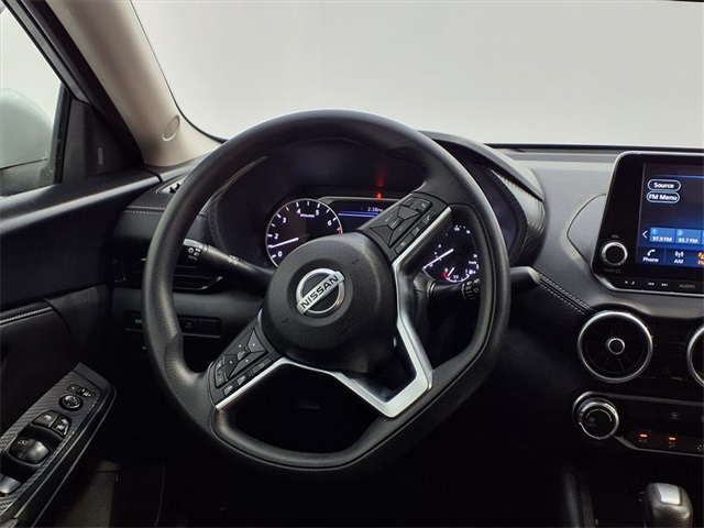 2023 Nissan Sentra SV - 3