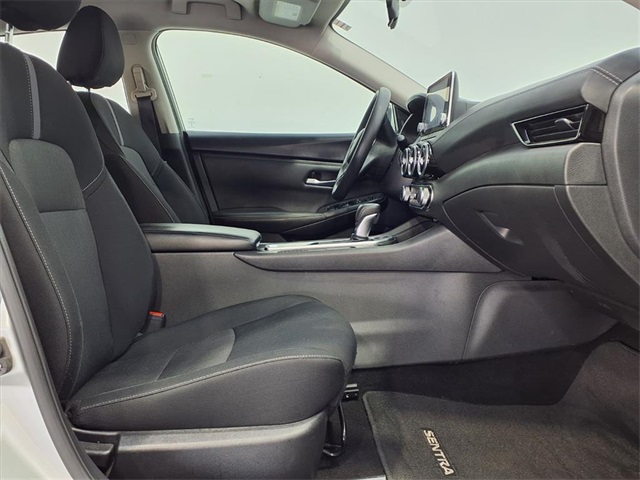 2023 Nissan Sentra SV - 5