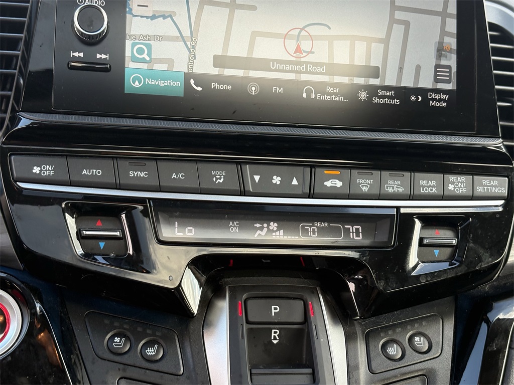 2025 Honda Odyssey Elite  at Community Honda