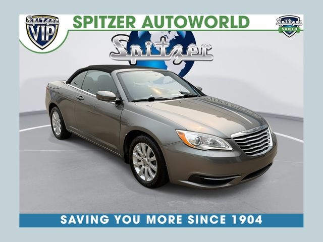  2012 Chrysler 200 Touring Convertible FWD   