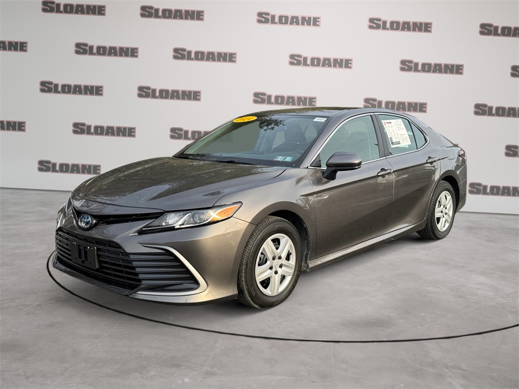 2024 Toyota Camry Hybrid LE FWD