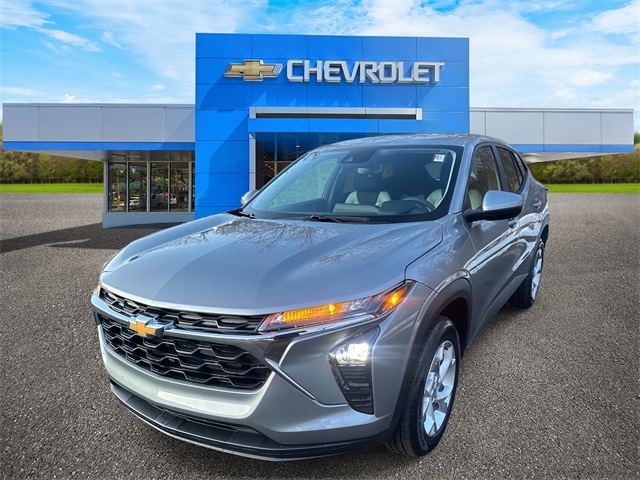 2026 Chevrolet Trax LS FWD