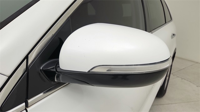 2016 Kia Sorento LX White at Autostrade