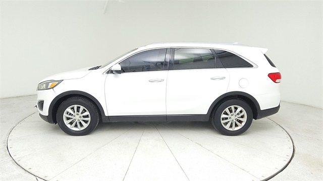 2016 Kia Sorento LX White at Autostrade
