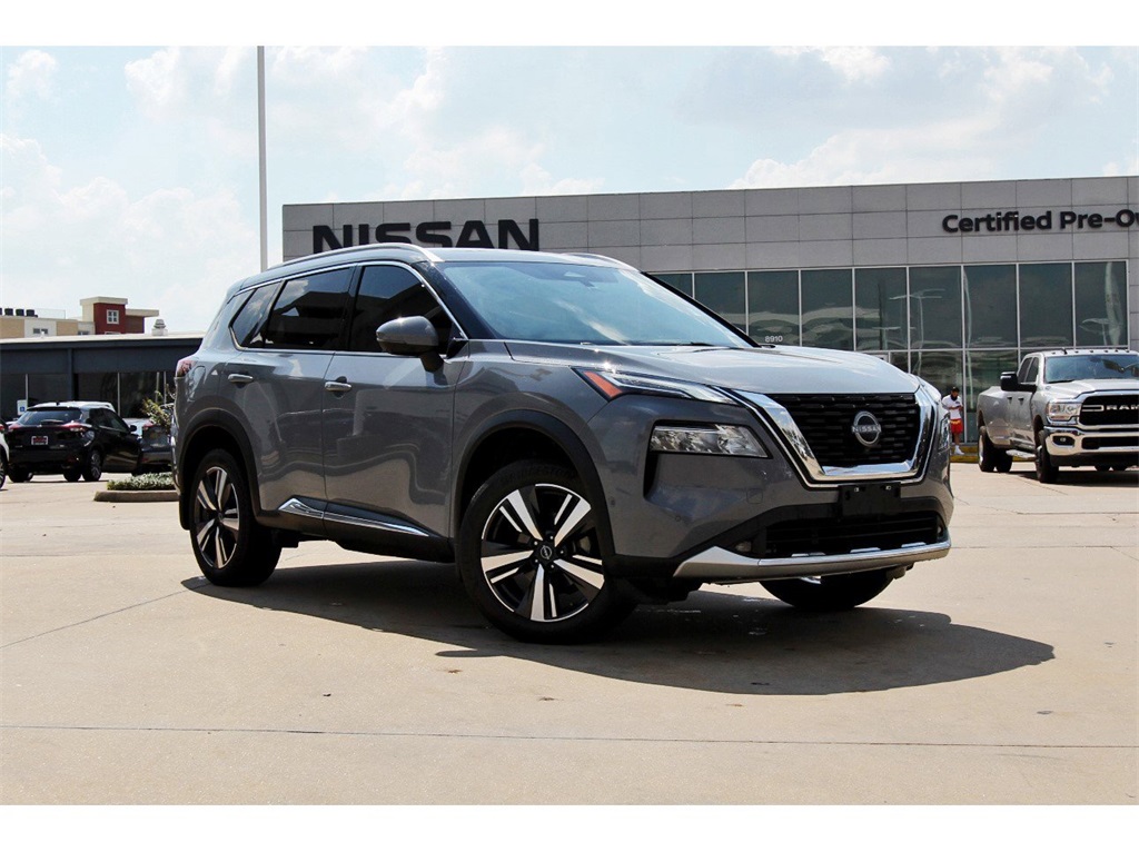 2022 Nissan Rogue Platinum Gray at DeMontrond Auto Country