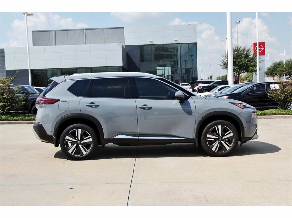 2022 Nissan Rogue Platinum Gray at DeMontrond Auto Country