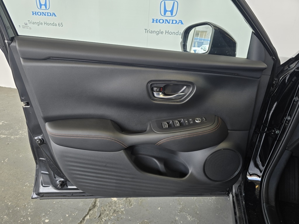 Thumbnail: 2025 Honda HR-V - 18