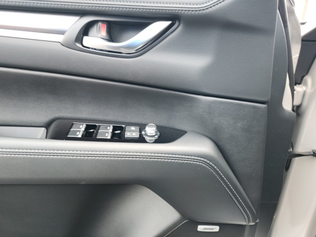 2025 Mazda CX-5 2.5 S Premium Plus Package - 9