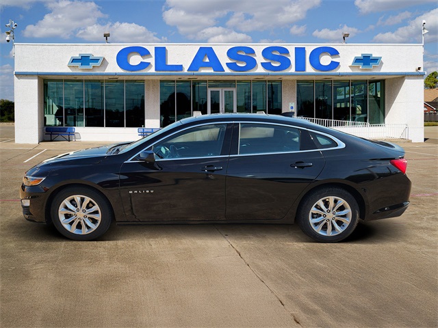 2024 Chevrolet Malibu LT - 3