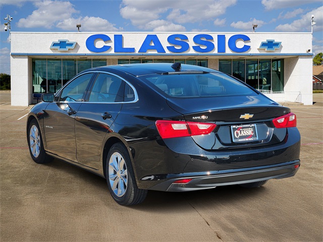 2024 Chevrolet Malibu LT - 4