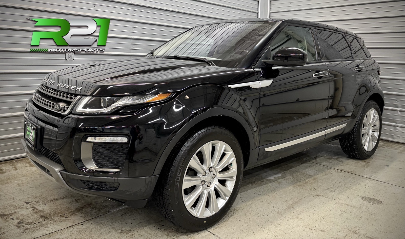 2015 Porsche Cayenne Turbo photo 18
