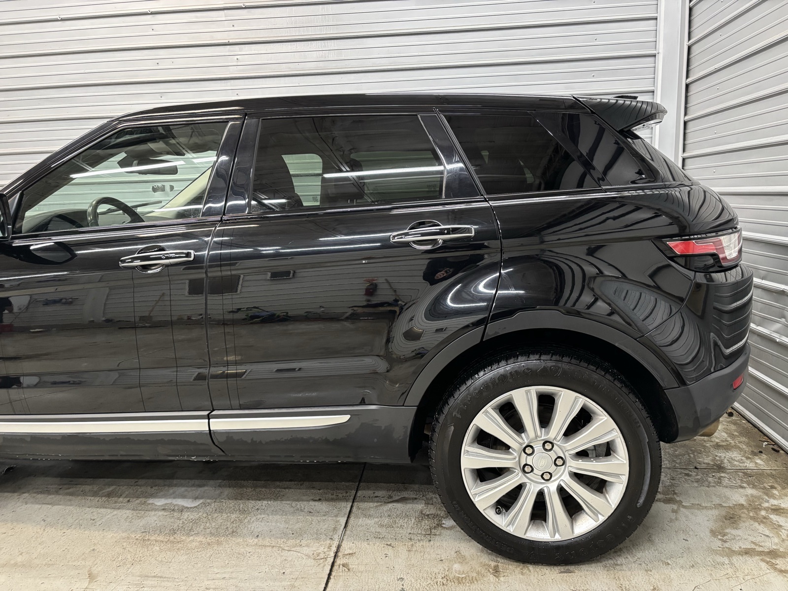 2015 Porsche Cayenne Turbo photo 22