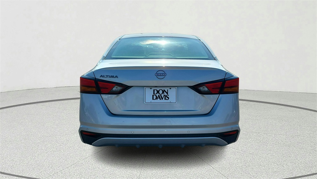 2024 Nissan Altima