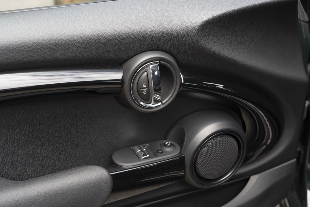 2017 MINI John Cooper Works Base - Photo 14