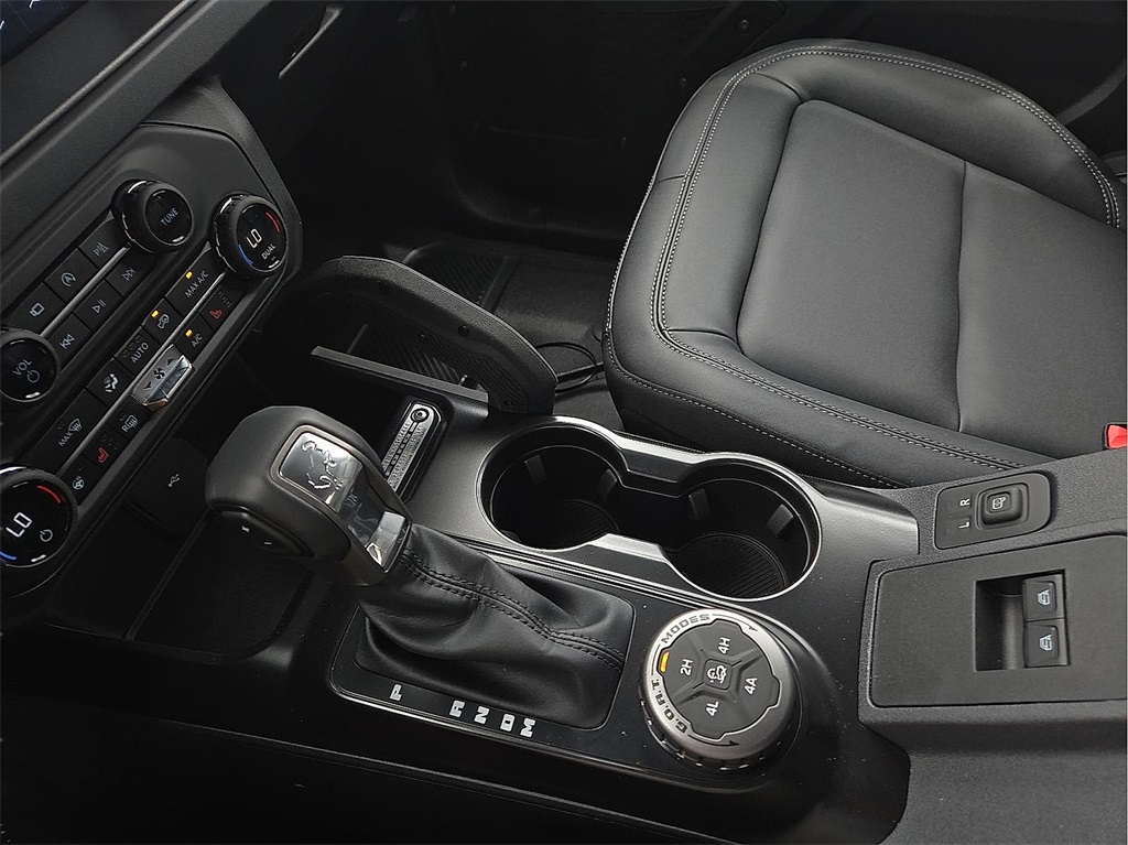 New 2025 Ford Bronco For Sale in Farmington, AR