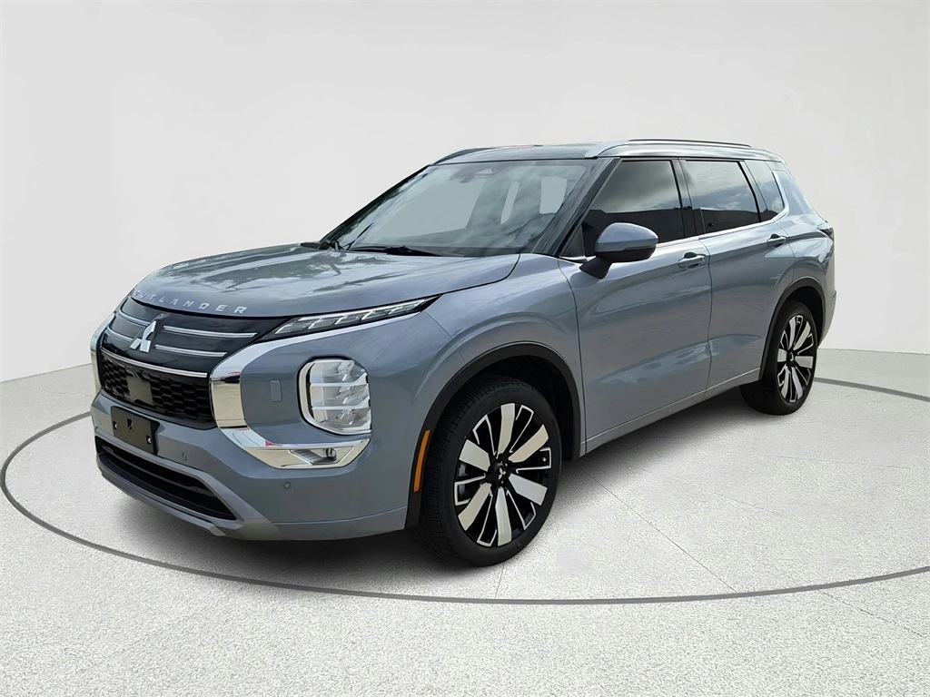 2025 Mitsubishi Outlander SEL - 0