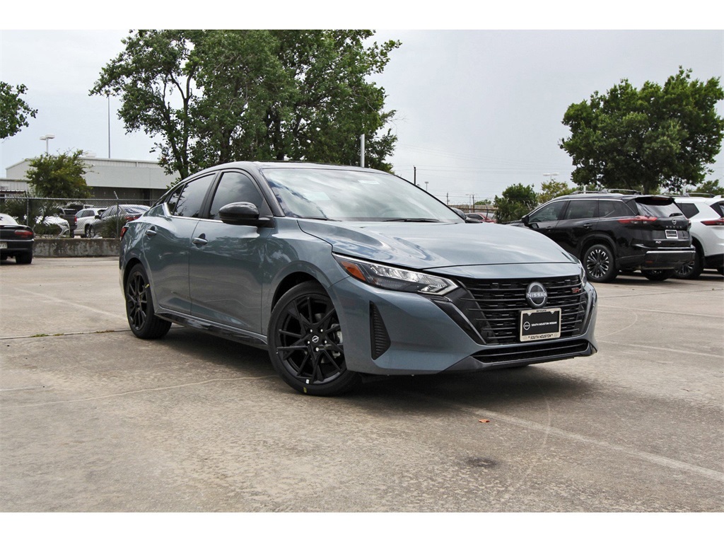 2025 Nissan Sentra SR Gray at Keating Nissan