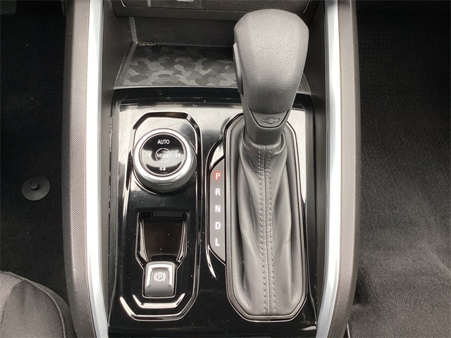 Used Car 2024 Chevrolet Colorado  Trail Boss For Sale Under $35,000 In San Antonio, Texas