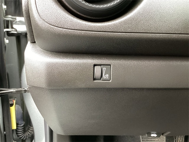 Used Car 2024 Chevrolet Colorado  Trail Boss For Sale Under $35,000 In San Antonio, Texas