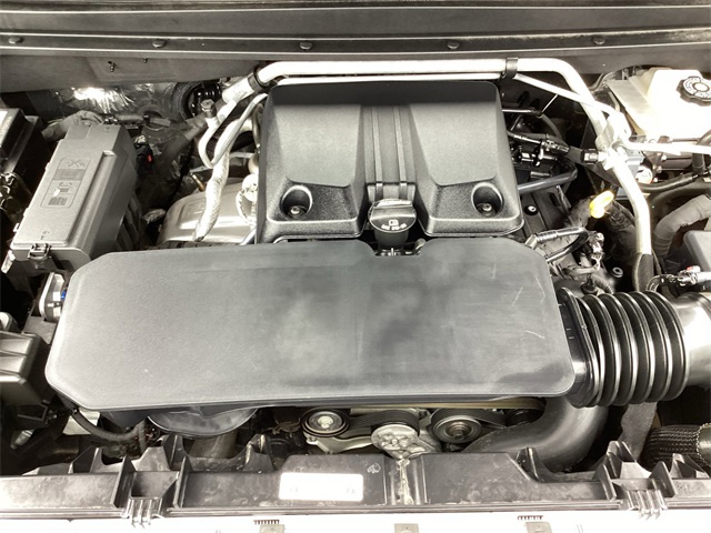 Used Car 2024 Chevrolet Colorado  Trail Boss For Sale Under $35,000 In San Antonio, Texas