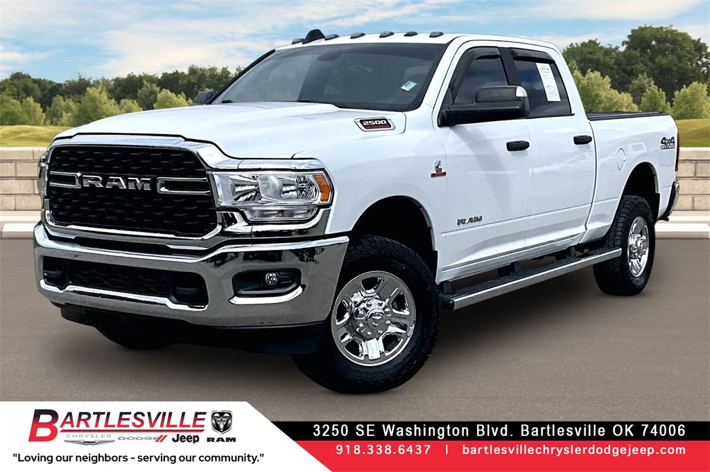 2022 RAM 2500 Big Horn Crew Cab 4WD