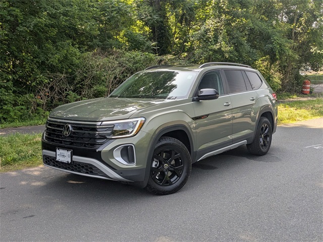 2025 Volkswagen Atlas Peak Edition 4Motion