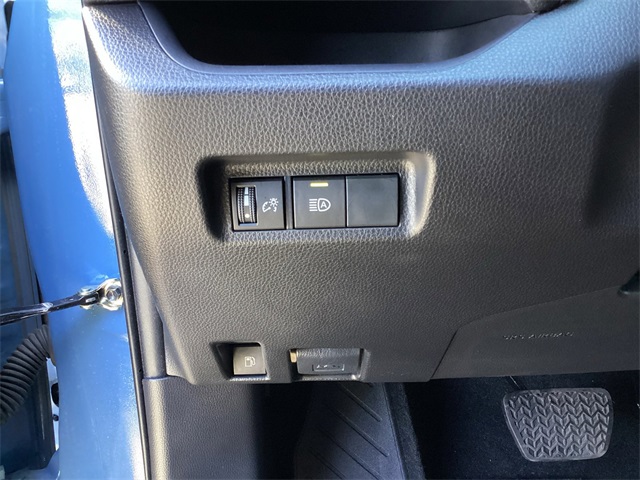 Used Car 2022 Toyota Rav4 Hybrid  Se For Sale Under $30,000 In San Antonio, Texas