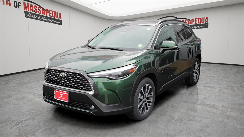 2023 Toyota Corolla Cross XLE AWD