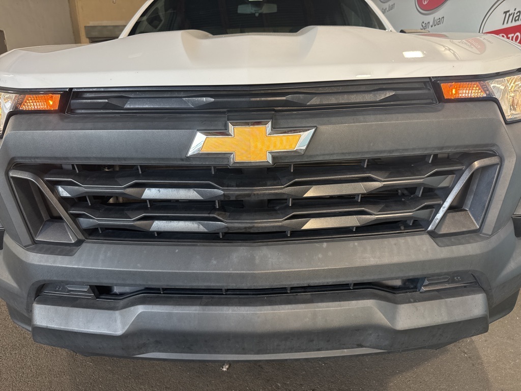 Thumbnail: 2023 Chevrolet Colorado - 12