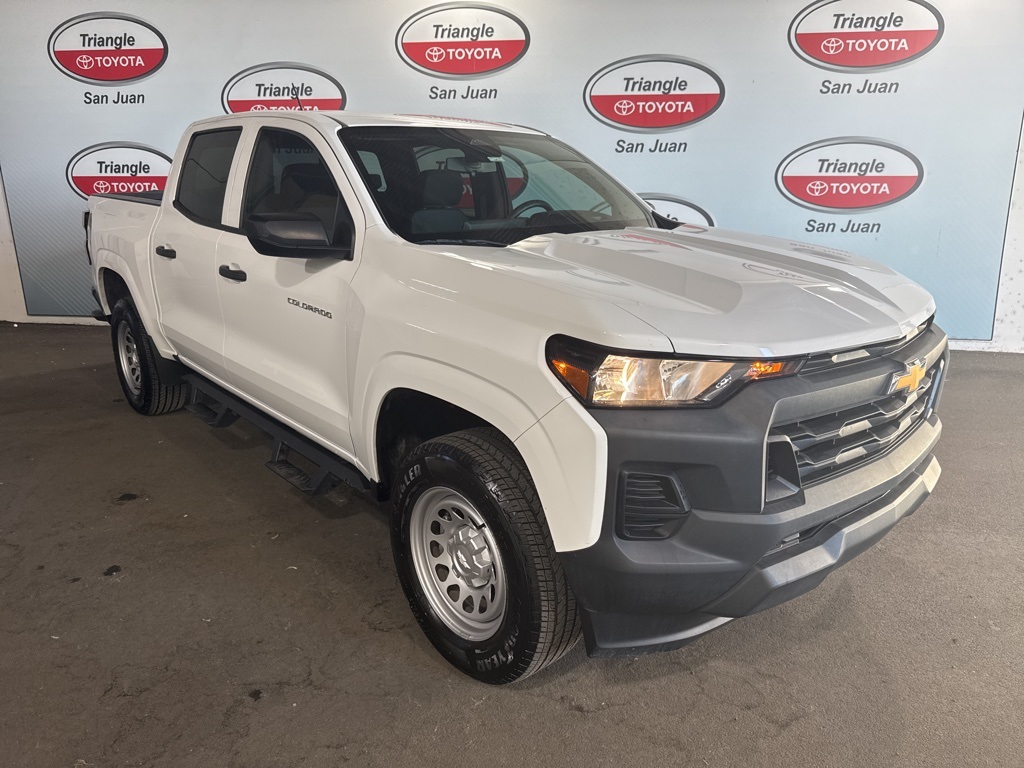 Thumbnail: 2023 Chevrolet Colorado - 3